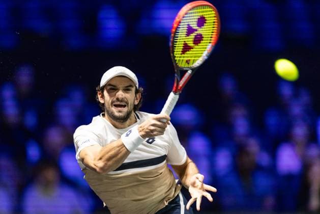 Rolex Paris Masters 2025 - Day 3 Valentin Vacherot (MON) plays against Arthur Rinderknech (FRA) in his men s singles match on day three of the Paris ATP, Tennis Herren Masters 1000 tennis tournament at the Paris La Defense Arena in Nanterre, on the outskirts of Paris.  Copyright: xIbrahimxEzzatx originalFilename:ezzat-notitle251029_np6pf.jpg