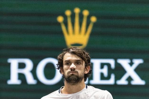 Rolex Paris Masters 2025 - Day 3 Valentin Vacherot (MON) plays against Arthur Rinderknech (FRA) in his men s singles match on day three of the Paris ATP, Tennis Herren Masters 1000 tennis tournament at the Paris La Defense Arena in Nanterre, on the outskirts of Paris.  Copyright: xIbrahimxEzzatx originalFilename:ezzat-notitle251029_np0xV.jpg