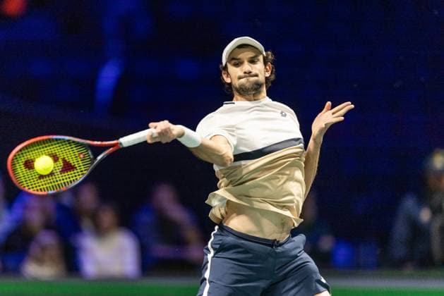 Rolex Paris Masters 2025 - Day 3 Valentin Vacherot (MON) plays against Arthur Rinderknech (FRA) in his men s singles match on day three of the Paris ATP, Tennis Herren Masters 1000 tennis tournament at the Paris La Defense Arena in Nanterre, on the outskirts of Paris.  Copyright: xIbrahimxEzzatx originalFilename:ezzat-notitle251029_npEKk.jpg