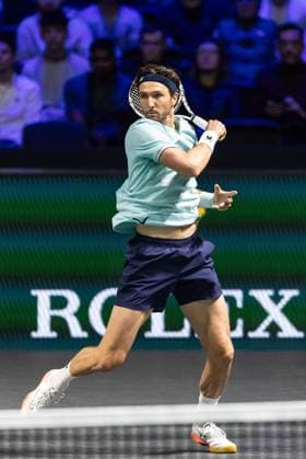 Rolex Paris Masters 2025 - Day 3 Arthur Rinderknech (FRA) plays against Valentin Vacherot (MON) in the men s singles match on day three of the Paris ATP, Tennis Herren Masters 1000 tennis tournament at the Paris La Defense Arena in Nanterre, on the outskirts of Paris.  Copyright: xIbrahimxEzzatx originalFilename:ezzat-notitle251029_nptVJ.jpg