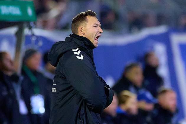 Portrait, Portraet, Cropped image of Silvio Bankert 1 FC Magdeburg, Co coach screams GER, FV Illertissen 1921 e V vs 1 FC Magdeburg, Football, Men DFB Cup, 2nd round, Season 2025 2026, 29 10 2025 GER, FV Illertissen 1921 e V vs 1 FC Magdeburg, Football, Men DFB Cup, 2nd round, Season 2025 2026, 29 10 2025 Illertissen Copyright: xEibner-Pressefoto GeraldxOelze-dexStoppanyx EP_ODS