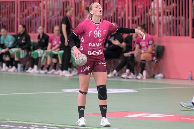 Charlotte Cholevova TusSies Metzingen, 96 TusSies Metzingen vs HSG Bensheim Auerbach, Handball, Alsco HBF, 5 League Matchday, Season 2025 2026, 29 10 2025 TusSies Metzingen vs HSG Bensheim Auerbach, Handball, Alsco HBF, 5 League Matchday, Season 2025 2026, 29 10 2025 Tuebingen Copyright: xEibner-Pressefoto TobiasxBaurx EP_TBR