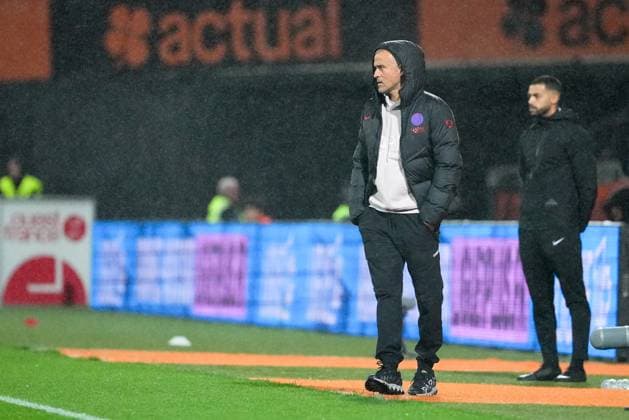 FC Lorient v Paris Saint-Germain - Ligue 1 McDonald s 2025 2026 Luis ENRIQUE (Entraineur PSG) during the Ligue 1 McDonald s match between Lorient and Paris at Stade du Moustoir on October 29, 2025 in Lorient, France. ( Lorient France  Copyright: xFEPx 776348176