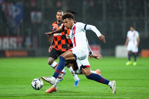 FC Lorient v Paris Saint-Germain - Ligue 1 McDonald s 2025 2026 14 Desire DOUE (psg) during the Ligue 1 McDonald s match between Lorient and Paris at Stade du Moustoir on October 29, 2025 in Lorient, France. ( Lorient France  Copyright: xFEPx 776348176
