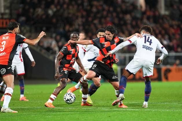 FC Lorient v Paris Saint-Germain - Ligue 1 McDonald s 2025 2026 06 Laurent ABERGEL (fcl) during the Ligue 1 McDonald s match between Lorient and Paris at Stade du Moustoir on October 29, 2025 in Lorient, France. ( Lorient France  Copyright: xFEPx 776348176