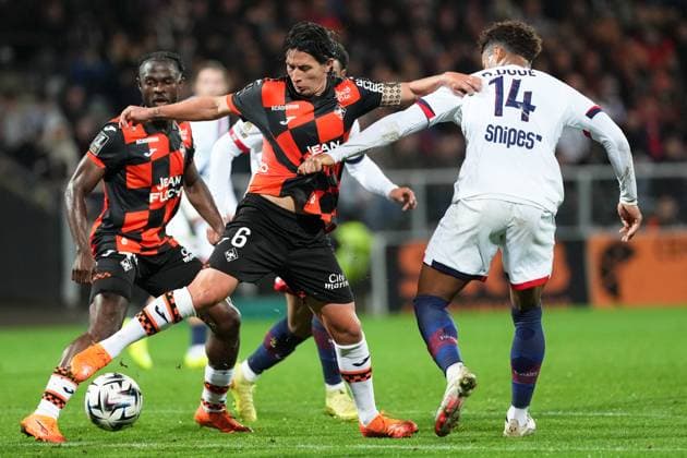 FC Lorient v Paris Saint-Germain - Ligue 1 McDonald s 2025 2026 06 Laurent ABERGEL (fcl) during the Ligue 1 McDonald s match between Lorient and Paris at Stade du Moustoir on October 29, 2025 in Lorient, France. ( Lorient France  Copyright: xFEPx 776348176