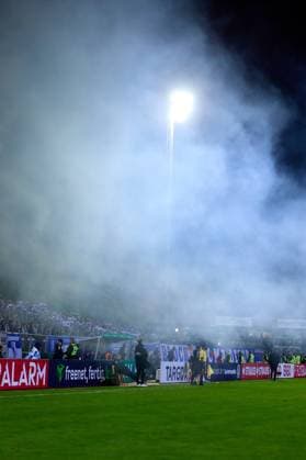 Clouds of smoke over the Voehlin Stadium GER, FV Illertissen 1921 e V vs 1 FC Magdeburg, Football, Mens DFB Cup, 2nd round, 2025 2026 season, 29 10 2025 GER, FV Illertissen 1921 e V vs 1 FC Magdeburg, Football, Mens DFB Cup, 2nd round, 2025 2026 season, 29 10 2025 Illertissen Copyright: xEibner-Pressefoto GeraldxOelze-dexStoppanyx EP_ODS