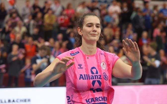 Stuttgart , Volleyball Bundesliga Allianz MTV Stuttgart vs Dresdner SC , Lucia Varela Gomez Allianz