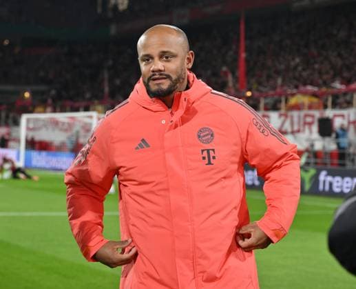 Coach Vincent Kompany FC Bayern Muenchen 29 10 2025, Football DFB Pokal, Season 2025 2026, 2 Round, 1 FC Köln FC Bayern München DFB regulations prohibit any use of photographs as image sequences and or quasi video Koeln Rhein Energie Stadion Nordrhein Westfalen Germany Team2