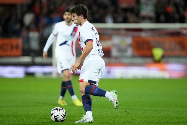 FC Lorient v Paris Saint-Germain - Ligue 1 McDonald s 2025 2026 87 Joao NEVES (psg) during the Ligue 1 McDonald s match between Lorient and Paris at Stade du Moustoir on October 29, 2025 in Lorient, France. ( Lorient France  Copyright: xFEPx 776348176