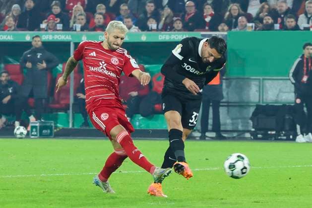 Football, DFB Cup, Fortuna Düsseldorf - SC Freiburg