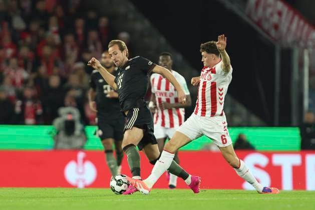 Harry Kane (FC Bayern München) und Eric Martel (1. FC Koeln) im Zweikampf waehrend des DFB-Pokal Spiels 1.FC Köln v FC Bayern München, RheinEnergieStadion am 29. October 2025 in Köln, Deutschland. (Foto von Oliver Kaelke DeFodi Images) +++ Harry Kane (FC Bayern München) und Eric Martel (1. FC Koeln) battle for the ball during the DFB-Pokal match between 1.FC Köln v FC Bayern München at RheinEnergieStadion on October 29, 2025 in Cologne, Germany. (Photo by Oliver Kaelke DeFodi Images) (Photo by Oliver Kaelke DeFodi Images) Harry Kane FC Bayern München and Eric Martel 1 FC Koeln battle for the ball during the DFB Pokal match between 1 FC Köln v FC Bayern München, RheinEnergieStadion on October 29, 2025 in Cologne, Germany, Germany Photo by Oliver Kaelke DeFodi Images Harry Kane FC Bayern München und Eric Martel 1 FC Koeln battle for the ball during the DFB Pokal match between 1 FC Köln v FC Bayern München at RheinEnergieStadion on October 29, 2025 in Cologne, Germany Photo by Oliver Kaelke DeFodi Images Photo by Oliver Kaelke DeFodi Images