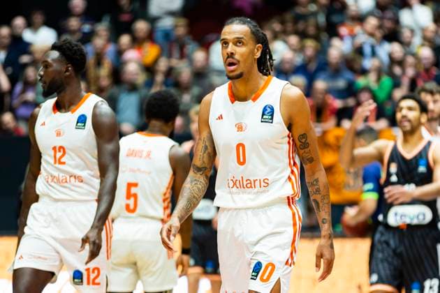 29 10 2025, xomx, Basketball BKT EuroCup 2025 2026, NINERS Chemnitz ratiopharm ulm v l Kevin Yebo Niners Chemnitz Chemnitz