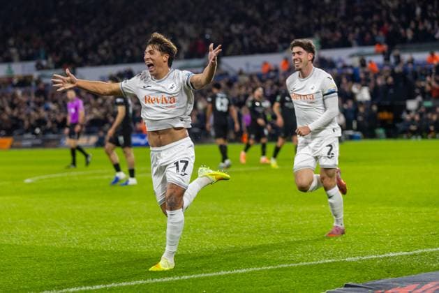 Swansea City v Manchester City EFL Cup 29 10 2025. CELE Swansea City FC s midfielder Goncalo Franco (17) celebrates scoring his side s first goal during the EFL Cup match between Swansea City and Manchester City at the Swansea.com Stadium, Swansea, Wales on 29 October 2025. Swansea Swansea.com Stadium West Glamorgan Wales Editorial use only DataCo restrictions apply See www.football-dataco.com , Copyright: xDanxMintox PSI-23130-0006