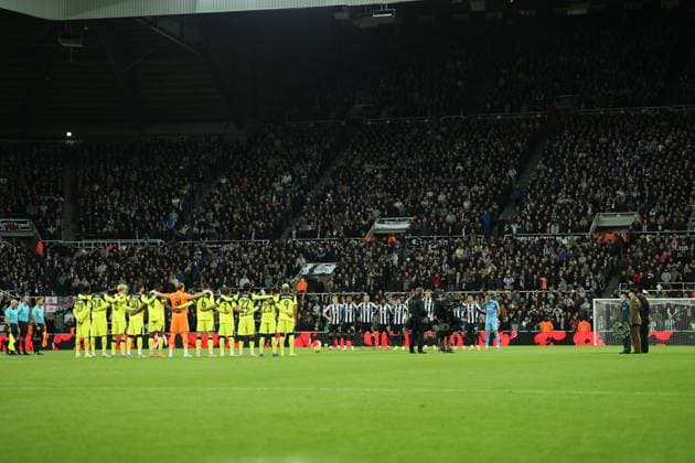 Newcastle United v Tottenham Hotspur EFL Cup 29 10 2025. A minutes silence is held ahead of the EFL Cup match between Newcastle United and Tottenham Hotspur at St. James s Park, Newcastle, England on 29 October 2025. Newcastle St. James s Park Tyne and Wear England Editorial use only DataCo restrictions apply See www.football-dataco.com , Copyright: xRyanxBrownex PSI-23122-0024