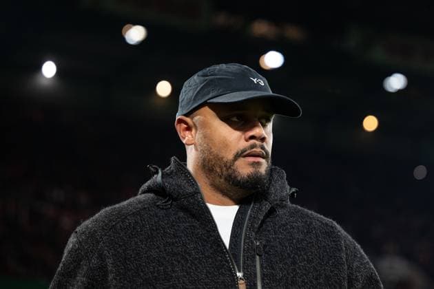 Vincent Kompany FC Bayern Munich, Coach before the game, GER, 1 FC Köln vs FC Bayern Munich Football DFB Pokal, 2 Round, Season 2025 2026, 29 10 2025 DFB regulations prohibit any use of photographs as image sequences and or quasi video GER, 1 FC Köln vs FC Bayern Munich Football DFB Pokal, 2 Round, Season 2025 2026, 29 10 2025 Köln Copyright: xEibner-Pressefoto FlorianxWiegandx EP_FWD