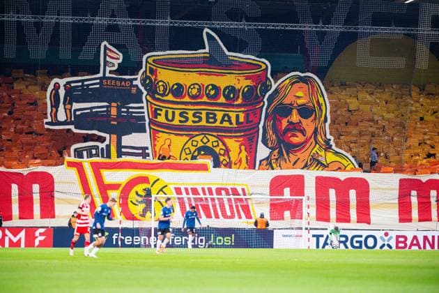29 10 2025 Football, 2025 2026, 2 Main Round, 1 FC Union Berlin DSC Arminia Bielefeld Fans Union Berlin with Choreography, Choreography for Hans Joachim Jochen Lesching Pokalarm am Mügelsee DFB REGULATIONS PROHIBIT ANY USE OF PHOTOGRAPHS AS IMAGE SEQUENCES AND OR QUASI VIDEO