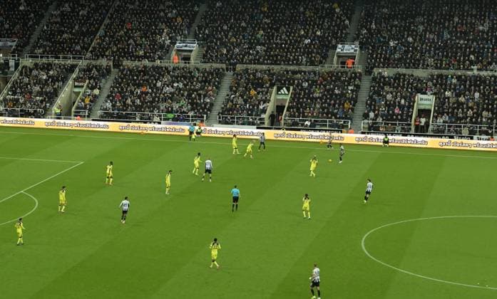 Carabao Beer LED Advertising in game Newcastle United v Tottenham Hotspur, EFL Carabao Cup, Fourth Round, Football, St James Park, Newcastle, UK - 29 Oct 2025Newcastle St James Park United Kingdom EDITORIAL USE ONLY No use with unauthorised audio, video, data, fixture lists, club league logos or live services. Online in-match use limited to 120 images, no video emulation. No use in betting, games or single club league player publications. Copyright: xGreigxCowie Shutterstockx 15627854ak