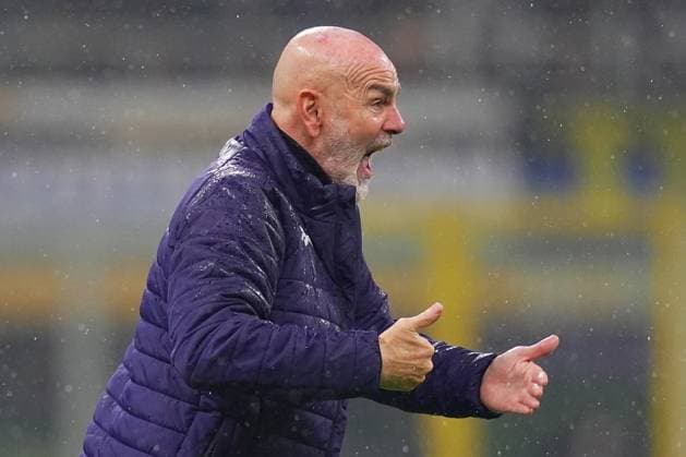 FiorentinaÕs head coach Stefano Pioli during the Serie A soccer match between Inter and Fiorentina at the San Siro Stadium in Milan , north Italy - Wednesday , October 29 , 2025. - Soccer .  Copyright: xSpada LaPressex