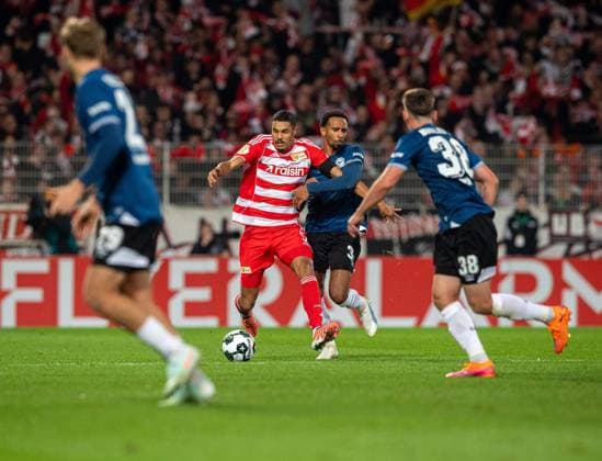 Soccer, Men, Season 2025 2026, DFB Pokal 2 Round , 1 FC Union Berlin DSC Arminia Bielefeld, f l Tim Handwerker Bielefeld , Danilho Doekhi 1 FC Union Berlin , Noah Sarenren Bazee Bielefeld , Marius Wörl Bielefeld , 29 10 2025, Copyright: xSebastianxRäppold MatthiasxKochx