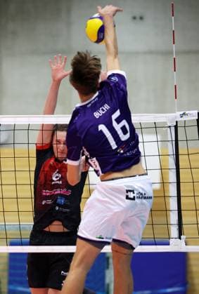 BAU 29 10 2025 Ludwigsburg Volleyball Barock Volleys MTV Ludwigsburg vs ASV Dachau, f l Ben Simon Bonin LB , Marius Büchi Dachau