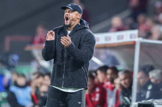Soccer DFB Pokal 2 Round 1 FC Köln FC Bayern München on 29 10 2025 at RheinEnergieStadion in Cologne Vincent Kompany Coach Head Coach Munich DFB regulations prohibit any use of photographs as image sequences and or quasi video xJRx