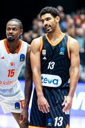 29 10 2025, xomx, Basketball BKT EuroCup 2025 2026, NINERS Chemnitz ratiopharm ulm v l Tyron Brewer Niners Chemnitz and Mark Smith Ratiopharm Ulm Chemnitz