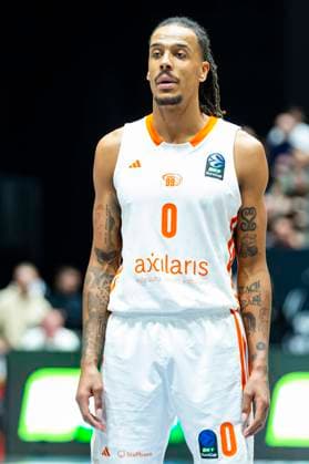 29 10 2025, xomx, Basketball BKT EuroCup 2025 2026, NINERS Chemnitz ratiopharm ulm v l Kevin Yebo Niners Chemnitz on the ball Portrait, Portraet, Chemnitz
