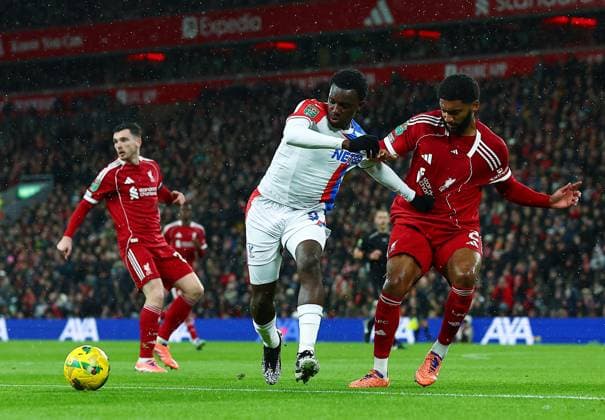 Eddie Nketiah of Crystal Palace and Joe Gomez of Liverpool Liverpool v Crystal Palace, EFL Carabao Cup, Fourth Round, Football, Anfield, Liverpool, UK - 29 Oct 2025Liverpool Anfield United Kingdom EDITORIAL USE ONLY No use with unauthorised audio, video, data, fixture lists, club league logos or live services. Online in-match use limited to 120 images, no video emulation. No use in betting, games or single club league player publications. Copyright: xMattxWest Shutterstockx 15627839z