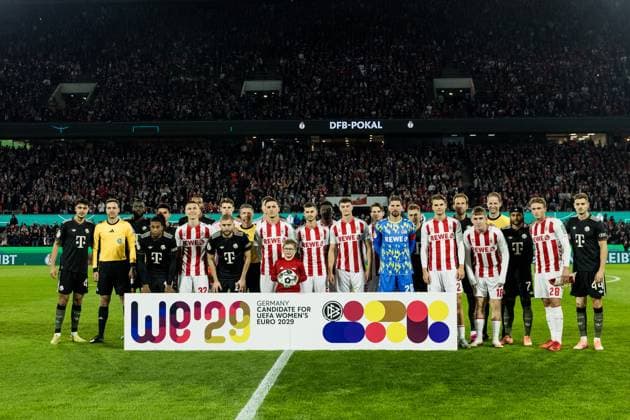 DFB Pokal 1 FC Koeln vs FC Bayern Muenchen, 29 10 2025 COLOGNE, GERMANY OCTOBER 29 Both teams stand together for a group photo to support the bid for the Womens Euro 2029 before the DFB Pokal match between 1 FC Koeln vs FC Bayern Muenchen at RheinEnergiestadion on matchday 2 of DFB Pokal on October 28, 2025 in Cologne, Germany DFB REGULATES PROHIBIT ANY USE OF PHOTOGRAPHS AS IMAGE SEQUENCES AND OR QUASI VIDEO Copyright: xBEAUTIFULxSPORTS Wunderlx