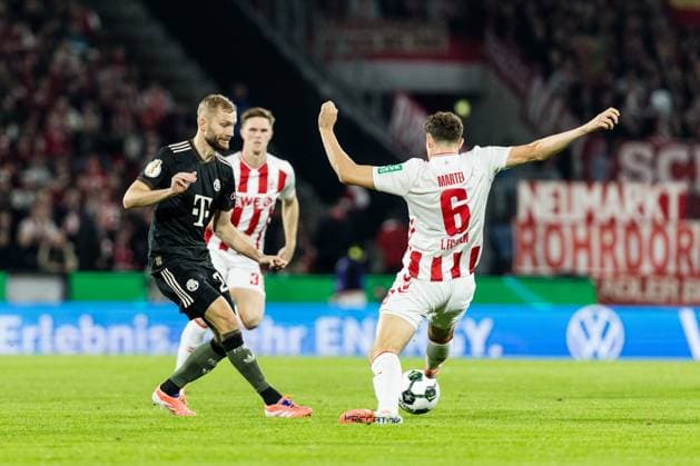 DFB Pokal 1 FC Koeln vs FC Bayern Muenchen, 29 10 2025 COLOGNE, GERMANY OCTOBER 29 Konrad Laimer FC Bayern Muenchen, 27 controls the ball against Eric Martel 1 FC Koeln, 6 during the DFB Pokal match between 1 FC Koeln vs FC Bayern Muenchen at RheinEnergiestadion on matchday 2 of DFB Pokal on October 28, 2025 in Cologne, Germany DFB REGULATIONS PROHIBIT ANY USE OF PHOTOGRAPHS AS IMAGE SEQUENCES AND OR QUASI VIDEO Copyright: xBEAUTIFULxSPORTS Wunderlx
