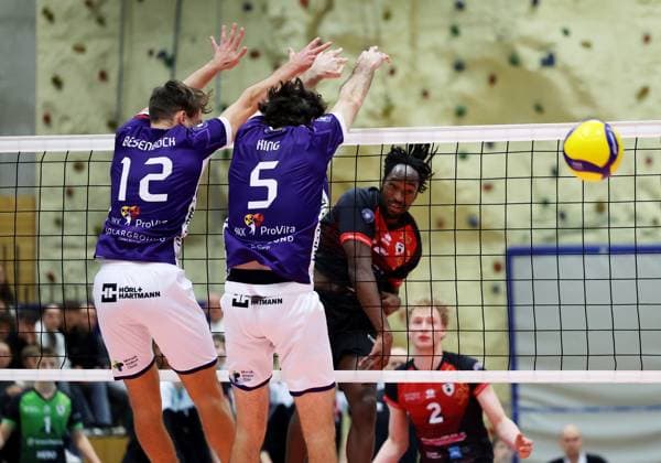 BAU 29 10 2025 Ludwigsburg Volleyball Barock Volleys MTV Ludwigsburg vs ASV Dachau, Nyherowo Omene LB, right