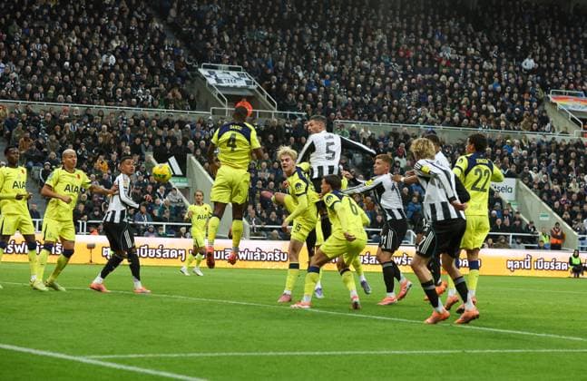 Newcastle Upon Tyne, England, 29th October 2025. Fabian Schar (C) of Newcastle United heads the first goal during the Newcastle United vs Tottenham Hotspur Carabao Cup match at St. James Park, Newcastle Upon Tyne. Picture credit should read: Nigel Roddis Sportimage EDITORIAL USE ONLY. No use with unauthorised audio, video, data, fixture lists, club league logos or live services. Online in-match use limited to 120 images, no video emulation. No use in betting, games or single club league player publications. SPI_018_NR_NEWC_TOTE SPI-4248-0018