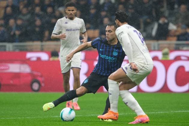 Lautaro Martinez of FC Internazionale is in action during the soccer match between FC Internazionale and ACF Fiorentina, MD9 of Serie A Enilive Italian soccer championship 2025 2026 at Giuseppe Meazza Stadium on October 29, 2025, Milan, Italy.  Copyright: xRobertoxTommasini IPAxSportx xipa-agency.netx xx IPA_67242845 IPA_Agency_IPA67242845