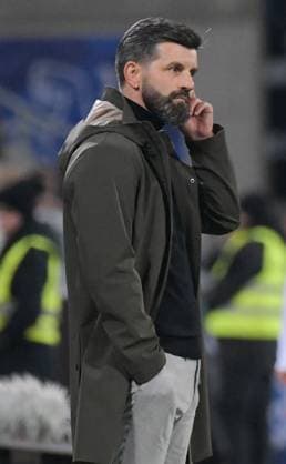 29 10 2025, xblx, Fußball DFB Pokal 2 Runde, SV Darmstadt 98 FC Schalke 04 v l Trainer MIRON MUSLIC FC Schalke 04 DFL DFB REGULATIONS PROHIBIT ANY USE OF PHOTOGRAPHS as IMAGE SEQUENCES and or QUASI VIDEO Darmstadt