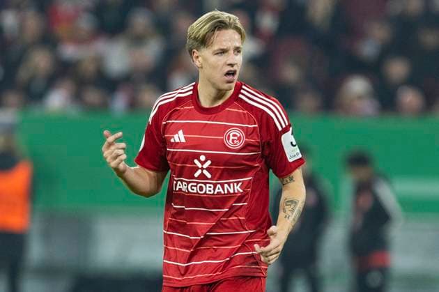 DUESSELDORF, GERMANY - OCTOBER 29: Jesper Norman Daland (Fortuna Duesseldorf, 2) during the DFB Pokal match between Fortuna Duesseldorf and SC Freiburg in the second round of DFB Pokal at Merkur-Spiel-Arena on October 29, 2025 in Duesseldorf, Germany. DFL regulations prohibit any use of photographs as image sequences and or quasi-video NRW Deutschland Copyright: xBEAUTIFULxSPORTS Meuselx