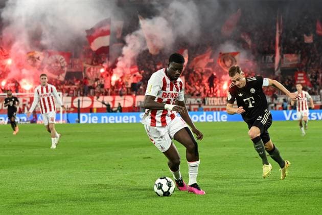 Ragnar Ache (1. FC Koeln) und Joshua Kimmich (FC Bayern Muenchen) im Zweikampf waehrend des Spiels der 2. Runde im DFB-Pokal zwischen 1. FC Köln und FC Bayern München im Rhein-Energie-Stadion am 29. October 2025 in Köln, Deutschland. (Foto von Ralf Treese DeFodi Images) +++ Ragnar Ache (1. FC Koeln) und Joshua Kimmich (FC Bayern Muenchen) battle for the ball during the DFB-Cup - Second Round match between 1. FC Koeln and FC Bayern München at Rhein-Energie-Stadion on October 29, 2025 in Koeln, Germany. (Photo by Ralf Treese DeFodi Images) DFB DFL REGULATIONS PROHIBIT ANY USE OF PHOTOGRAPHS AS IMAGE SEQUENCES AND OR QUASI-VIDEO. (Photo by Ralf Treese DeFodi Images) Ragnar Ache 1 FC Koeln and Joshua Kimmich FC Bayern Muenchen in a duel during the DFB Cup Second Round match between 1 FC Koeln and FC Bayern Muenchen at Rhein Energie Stadion on October 29, 2025 in Koeln, Germany Photo by Ralf Treese DeFodi Images Ragnar Ache 1 FC Koeln and Joshua Kimmich FC Bayern Muenchen battle for the ball during the DFB Cup Second Round match between 1 FC Koeln and FC Bayern Muenchen at Rhein Energie Stadion on October 29, 2025 in Koeln, Germany Photo by Ralf Treese DeFodi Images DFB DFL REGULATIONS PROHIBIT ANY USE OF PHOTOGRAPHS AS IMAGE SEQUENCES AND OR QUASI VIDEO Photo by Ralf Treese DeFodi Images