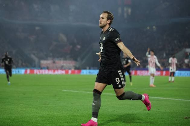 GER, DFB Pokal, 2 Runde, 1 FC Koeln vs FC Bayern Muenchen 29 10 2025, Rheinenergiestadion, , Koeln, GER, DFB Pokal, 2 Runde, 1 FC Koeln vs FC Bayern Muenchen, im Bild 2 1 für Bayern durch Harry Kane Bayern Muenchen 9 , Torjubel Jubellauf, nordphotoxGmbHx xMeuter nph00351