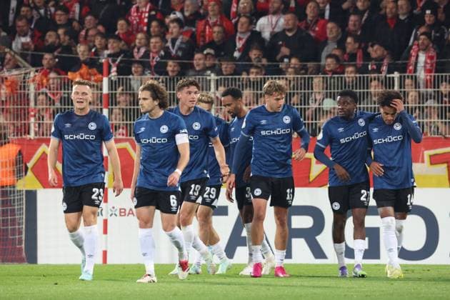 DEU, DFB POkal, 1 FC Union vs Bielefeld, 29 10 2025, Stadion Alte Foersterei, Berlin, DEU, DFB POkal, 1 FC Union vs Bielefeld, im Bild DFL regulations prohibit any use of Photographs as image sequences and or quasi video nordphotoxGmbHx xEngler nph00076