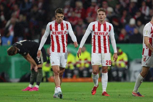Joel Schmied (1. FC Koeln) ist enttaeuscht waehrend des DFB-Pokal Spiels 1.FC Köln v FC Bayern München, RheinEnergieStadion am 29. October 2025 in Köln, Deutschland. (Foto von Oliver Kaelke DeFodi Images) +++ Joel Schmied (1. FC Koeln) looks dejected during the DFB-Pokal match between 1.FC Köln v FC Bayern München at RheinEnergieStadion on October 29, 2025 in Cologne, Germany. (Photo by Oliver Kaelke DeFodi Images) (Photo by Oliver Kaelke DeFodi Images) Joel Schmied 1 FC Koeln is disappointed during the DFB Pokal match 1 FC Köln v FC Bayern München, RheinEnergieStadion on October 29, 2025 in Cologne, Germany Photo by Oliver Kaelke DeFodi Images Joel Schmied 1 FC Koeln looks dejected during the DFB Pokal match between 1 FC Köln v FC Bayern München at RheinEnergieStadion on October 29, 2025 in Cologne, Germany Photo by Oliver Kaelke DeFodi Images Photo by Oliver Kaelke DeFodi Images