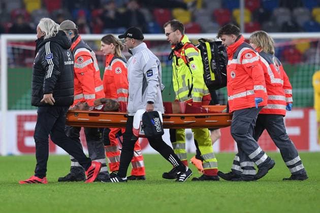 Soccer DFB Cup 2nd round Fortuna Düsseldorf SC Freiburg on 29 10 2025 at Merkur Spiel Arena in Düsseldorf Matthias Zimmermann Düsseldorf is carried off the pitch injured DFB regulations prohibit any use of photographs as image sequences and or quasi video xRx