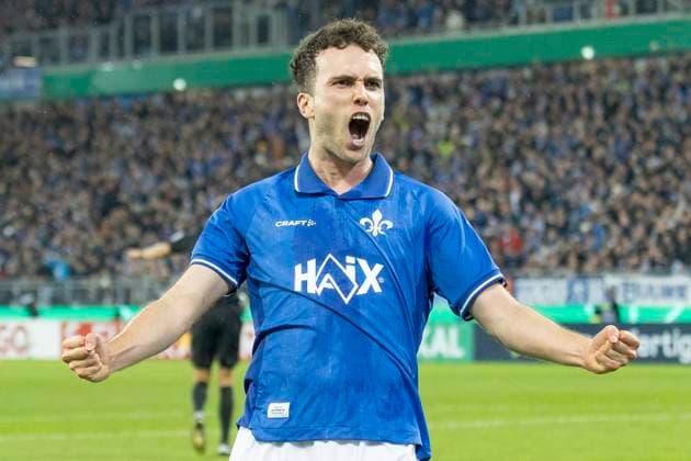 DFB Pokal SV Darmstadt 98 FC Schalke 04, 29 10 2025 Sergio Lopez SV Darmstadt 98 2 celebrates the goal to make it 4 0, SV Darmstadt 98 FC Schalke 04, Darmstadt, Merck Stadion am Böllenfalltor, 29 10 2025 Copyright: xBEAUTIFULxSPORTS Gawlikx