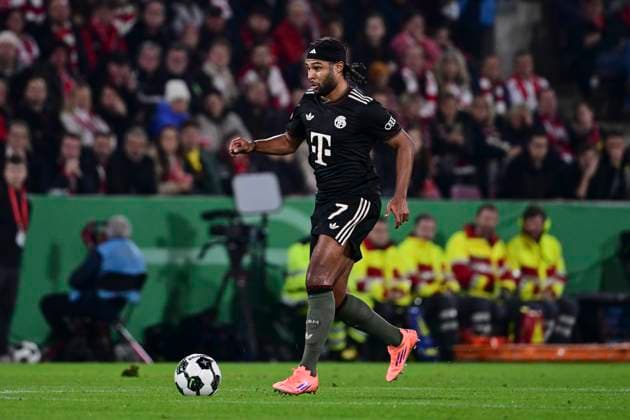 Serge Gnabry 7 FC Bayern Muenchen , 1 FC Koeln vs FC Bayern Muenchen, DFB Pokal, 2 Runde, 29 10 2025 DFB regulations prohibit any use of photographs as image sequences and or quasi video Koeln Nordrhein Westfalen Germany Copyright: xkolbert-press MarcxNiemeyerx
