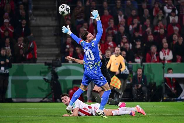 Goal for 1 2 by Harry Kane 9 FC Bayern Muenchen , 1 FC Koeln vs FC Bayern Muenchen, DFB Pokal, 2 Runde, 29 10 2025 DFB regulations prohibit any use of photographs as image sequences and or quasi video Koeln Nordrhein Westfalen Germany Copyright: xkolbert-press MarcxNiemeyerx