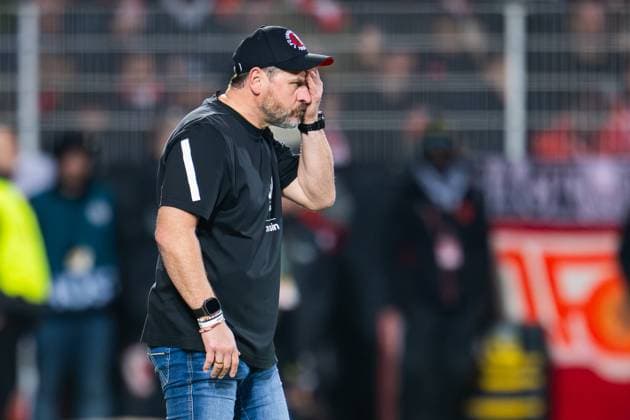 29 10 2025 Football, 2025 2026, 2 Main Round, 1 FC Union Berlin DSC Arminia Bielefeld Steffen Baumgart Coach Union Berlin DFB REGULATIONS PROHIBIT ANY USE OF PHOTOGRAPHS AS IMAGE SEQUENCES AND OR QUASI VIDEO