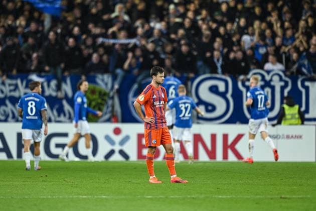 29 10 2025, Football, DFB Cup, 2 Round, Season 2025 2026, FC Schalke 04 SV Darmstadt 98, Adrian Gantenbein FC Schalke 04 xRHR PHOTO YYx Copyright: KROEGER RHR-FOTOx RHR-FOTO YY