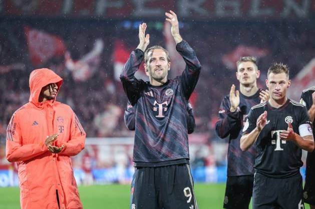 Soccer DFB Pokal 2 Round 1 FC Köln FC Bayern München on 29 10 2025 at RheinEnergieStadion in Cologne Harry Kane Munich celebrates the victory after the match DFB regulations prohibit any use of photographs as image sequences and or quasi video xJRx