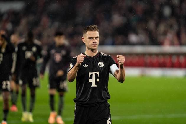 GER, DFB Pokal 2 Runde, 1 FC Köln vs FC Bayern München Muenchen 29 10 2025, RheinEnergieSTADION, Köln, GER, DFB Pokal 2 Runde, 1 FC Köln vs FC Bayern München Muenchen im Bild Joshua Kimmich FC Bayern München Muenchen, 6 jubilates with fist, gestures, facial expressions, emotions, celebrates the victory nordphotoxGmbHxx xChristianxSchulze nph000300