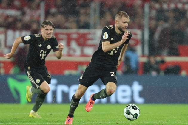 Konrad Laimer (FC Bayern München) in Aktion, am Ball, Einzelaktion waehrend des DFB-Pokal Spiels 1.FC Köln v FC Bayern München, RheinEnergieStadion am 29. October 2025 in Köln, Deutschland. (Foto von Oliver Kaelke DeFodi Images) +++ Konrad Laimer (FC Bayern München) controls the ball during the DFB-Pokal match between 1.FC Köln v FC Bayern München at RheinEnergieStadion on October 29, 2025 in Cologne, Germany. (Photo by Oliver Kaelke DeFodi Images) (Photo by Oliver Kaelke DeFodi Images) Konrad Laimer FC Bayern München in action, on the ball, single action during the DFB Pokal match 1 FC Köln v FC Bayern München, RheinEnergieStadion on October 29, 2025 in Cologne, Germany Photo by Oliver Kaelke DeFodi Images Konrad Laimer FC Bayern München controls the ball during the DFB Pokal match between 1 FC Köln v FC Bayern München at RheinEnergieStadion on October 29, 2025 in Cologne, Germany Photo by Oliver Kaelke DeFodi Images Photo by Oliver Kaelke DeFodi Images