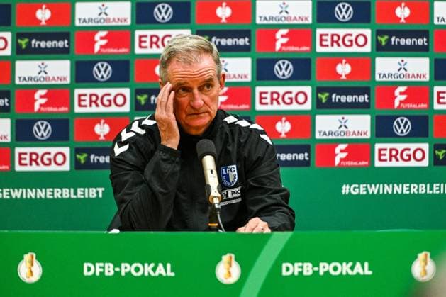 GER, DFB Pokal, FV Illertissen vs 1 FC Magdeburg 29 10 2025, Voehlinstadion, Illertissen, GER, DFB Pokal, FV Illertissen vs 1 FC Magdeburg, in the picture Petrik Sander Magdeburg , Press conference after the match nordphotoxGmbHx xHafner nph00200
